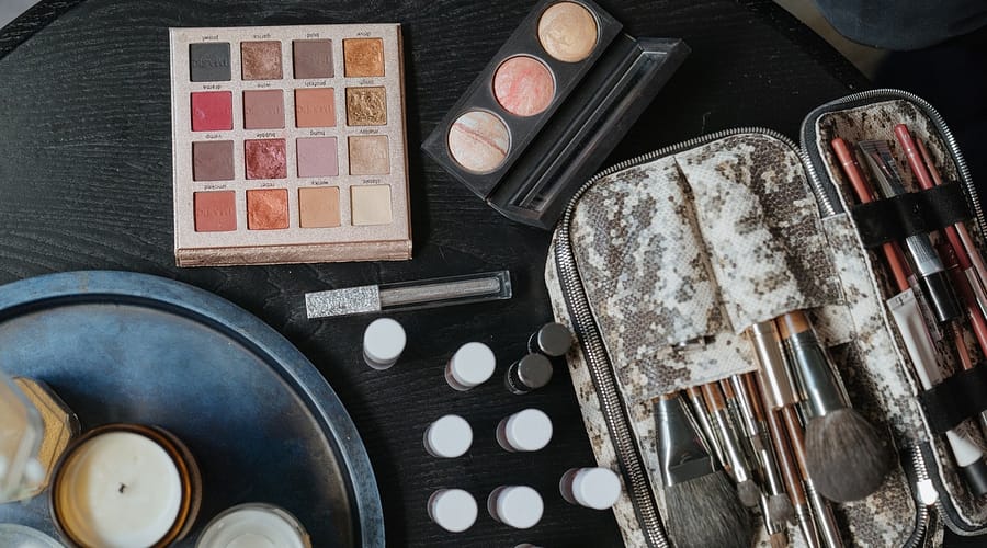 make-up